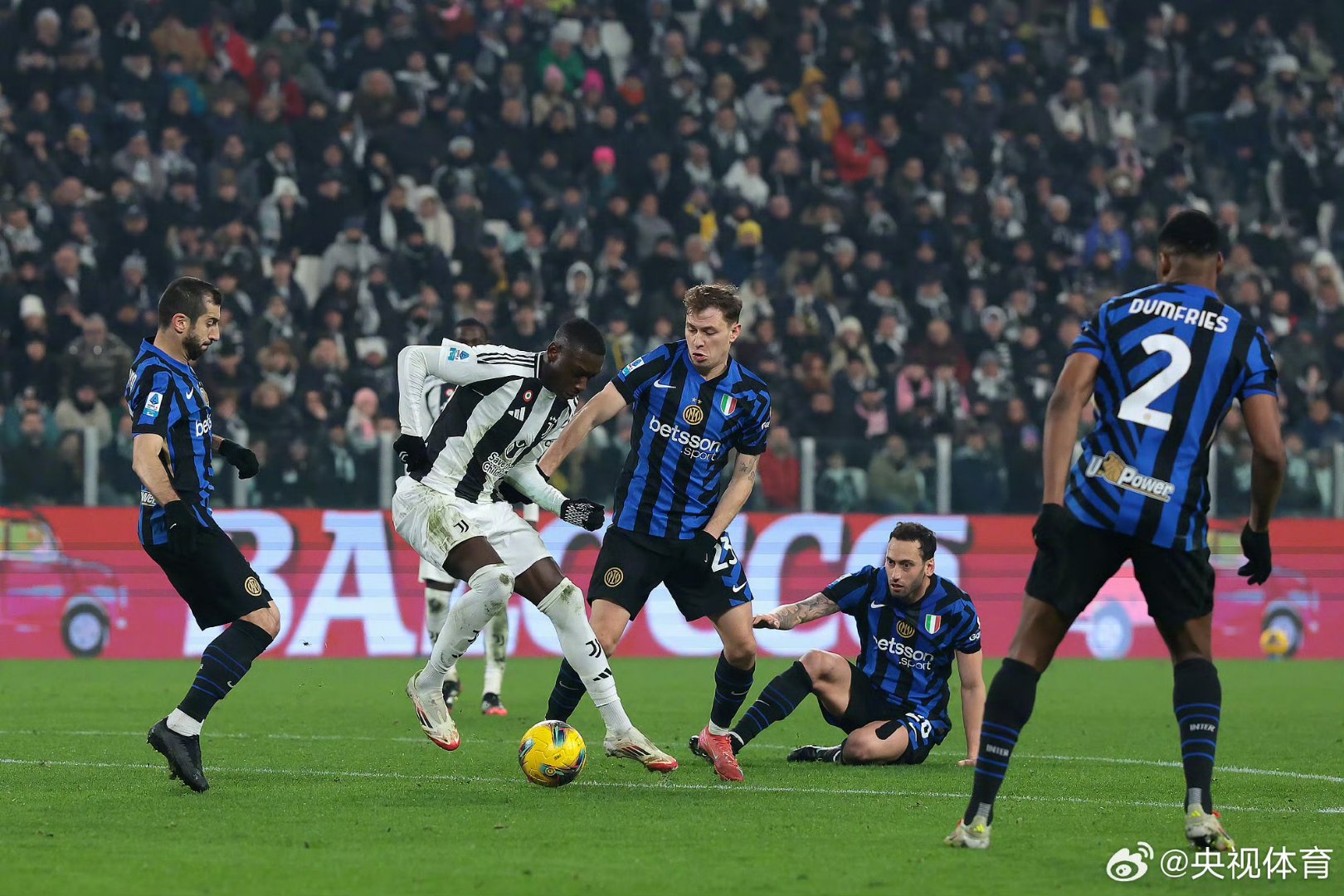 日本鏖战国际米兰，阿什拉夫关键制胜