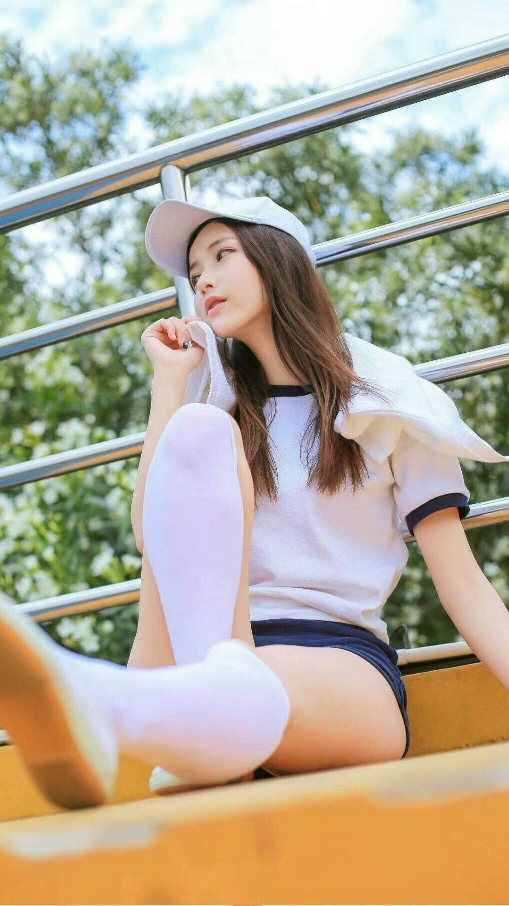 逆袭的序章，雷诺R.S.18如何在巴库粉碎迈凯伦，塞恩斯用智慧锁定唯一积分