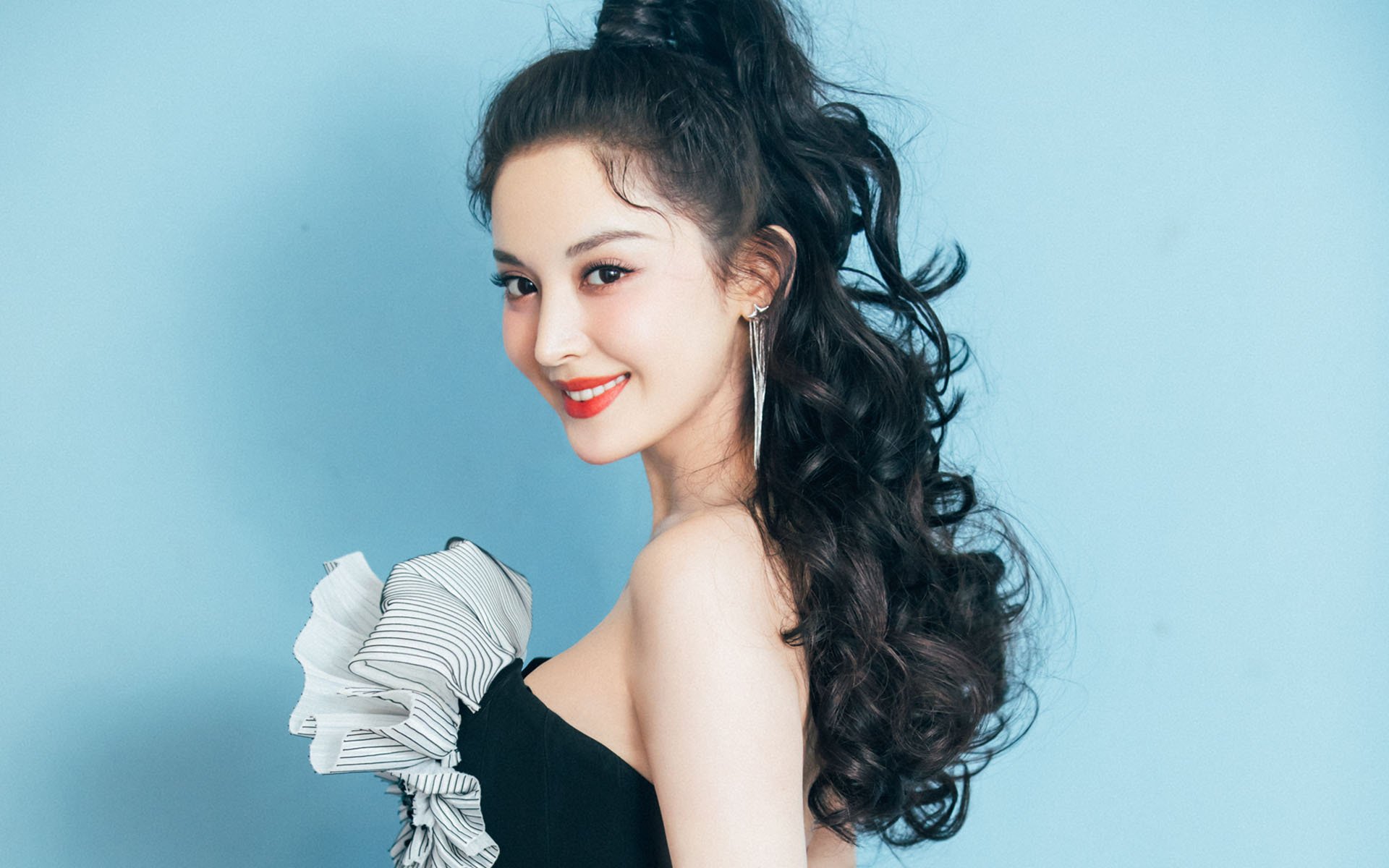 2034年提前上演?火力覆盖与控球艺术的对决—2026世界杯法西焦点战前瞻