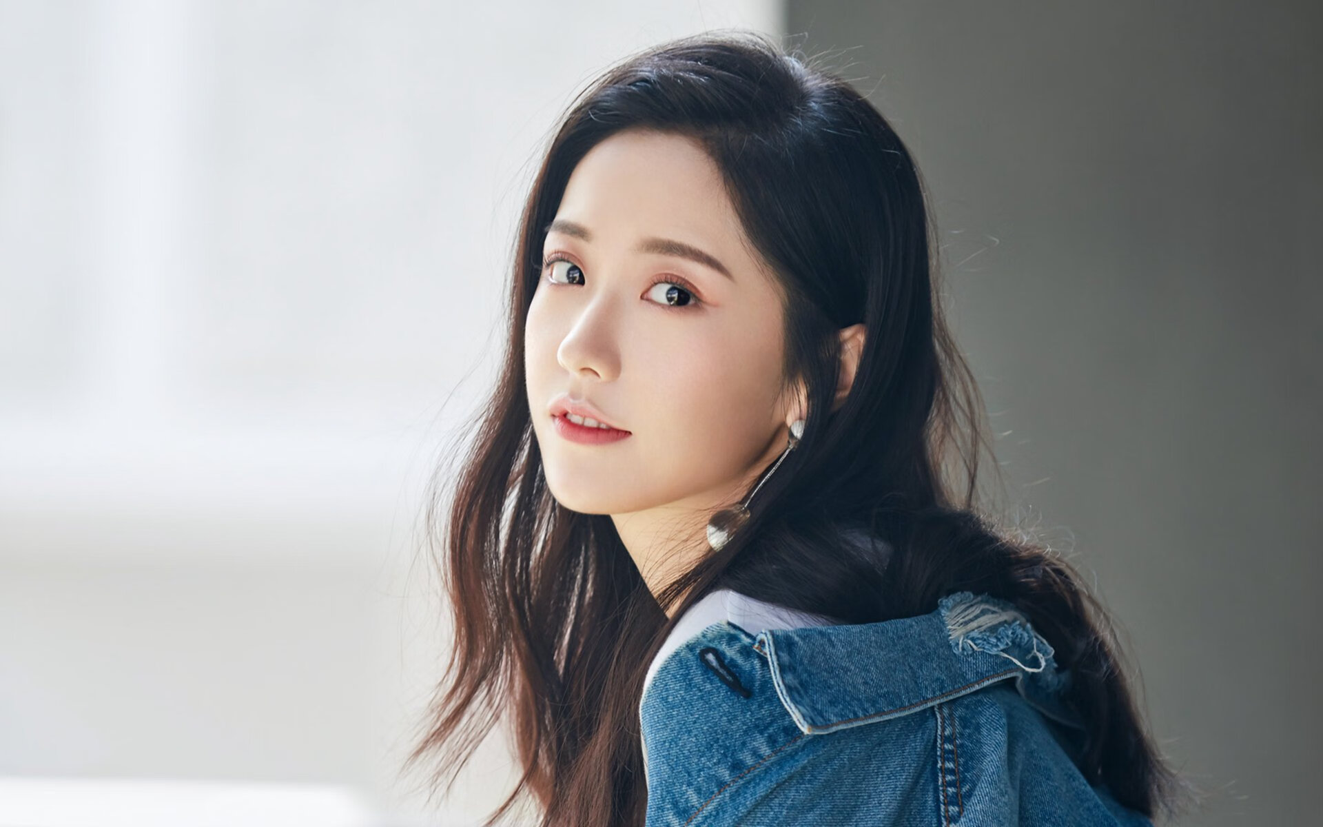 当三狮遭遇雄狮，托马斯·穆勒的幽灵演绎—记一场非典型表演赛的压制级智慧