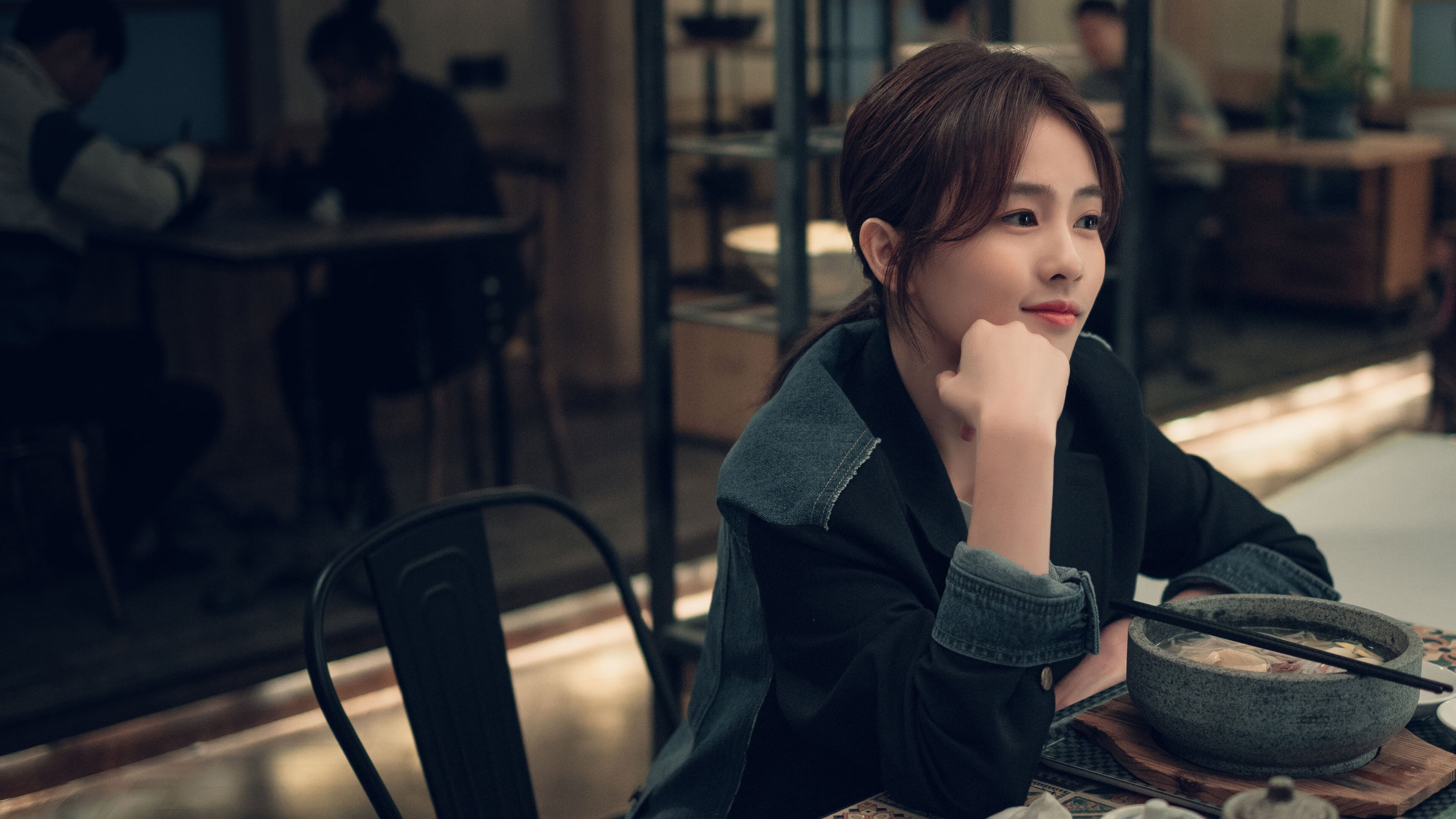 克莱时刻降临亚特兰大，老鹰加时啄伤热火，汤普森佛光再普照