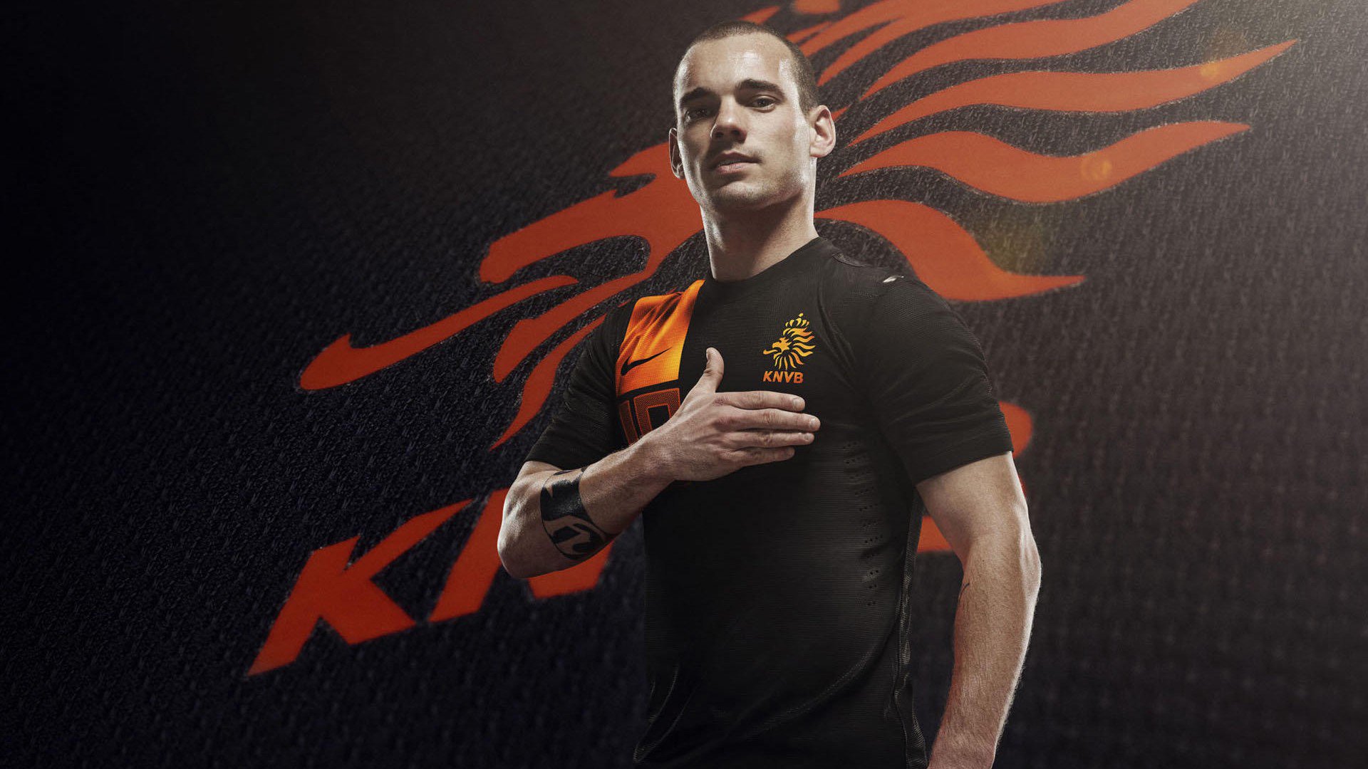 欧冠之夜的寒光，当米切尔化身角斗士